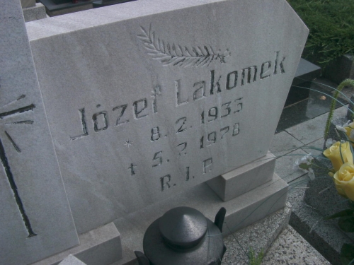 Lakomek Josef